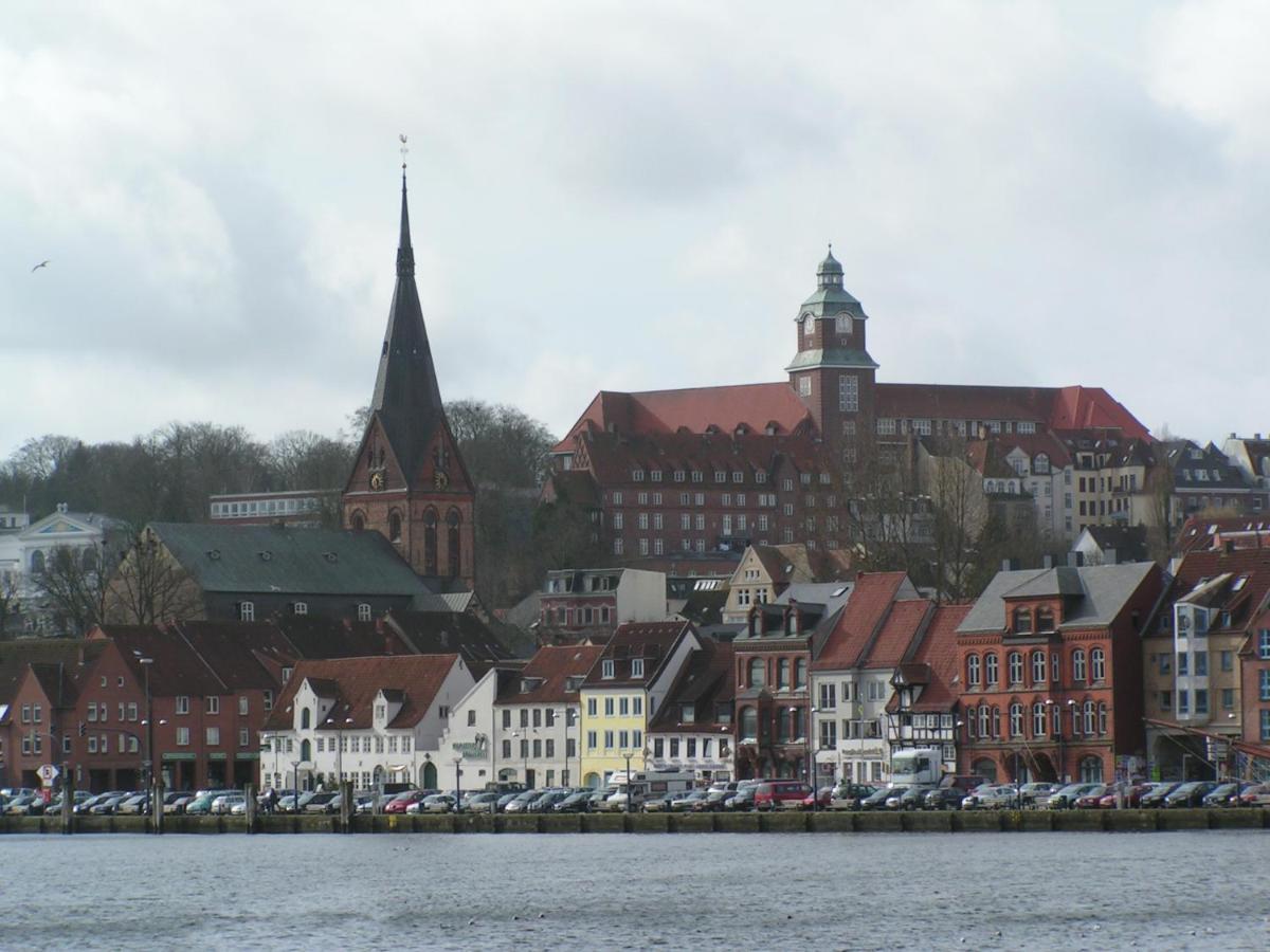 Ferienwohnung In Weisser Villa Am Kliff Flensburg Dış mekan fotoğraf